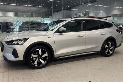 Ford Focus 4.468 km 27.280 € Dinslaken 46539