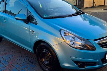 Opel Corsa 219.840 km 850 € Hamburg 22043