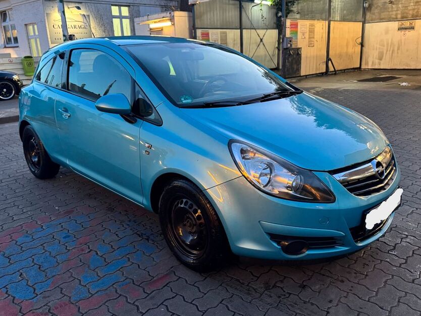 Opel Corsa 219.840 km 850 € Hamburg 22043