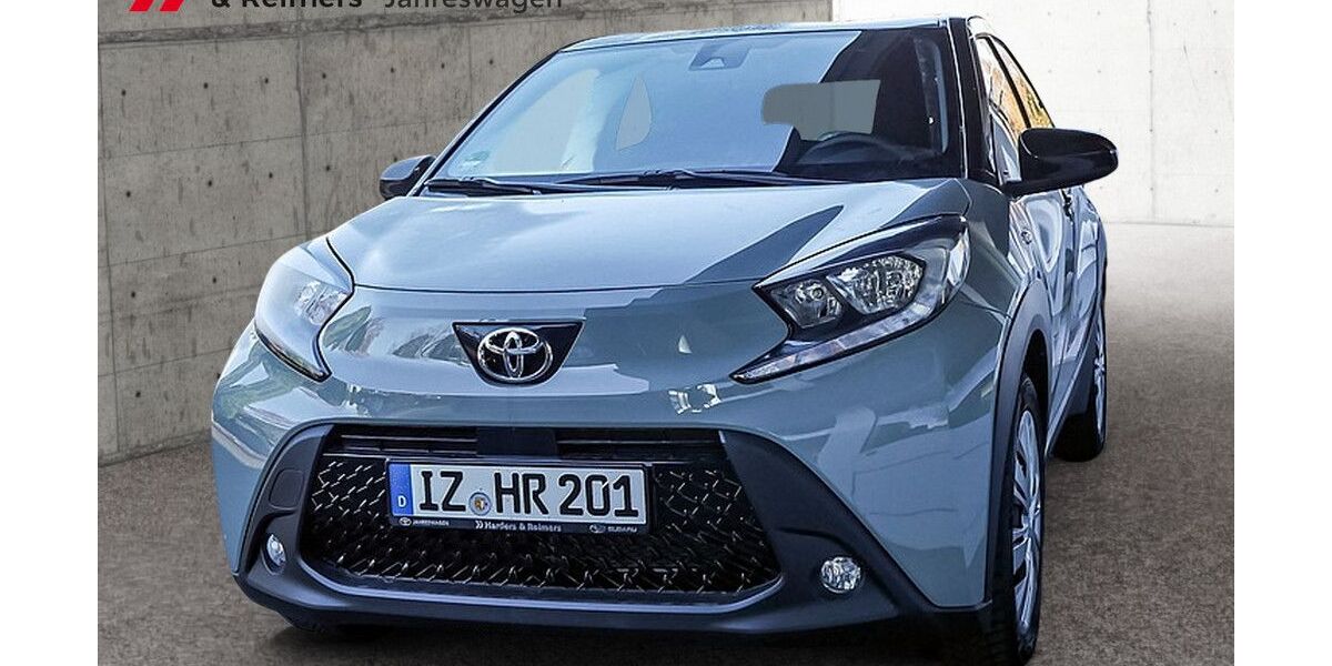Toyota Aygo (X) 1.900 km 15.980 &euro; Itzehoe 25524
