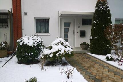 Vollunterkellertes Reihenmittelhaus mit separater Garage 4 zimmer