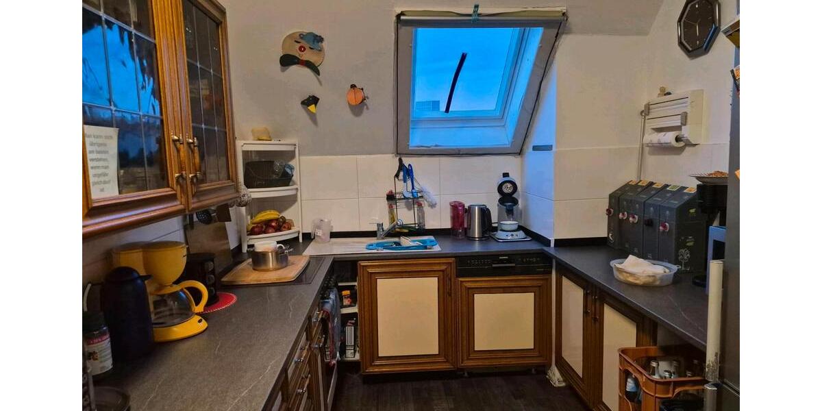 Dachgeschoßwohnung Hille - 6 Zimmer, 170 m&sup2;, 795&euro; | Angebot:25146710