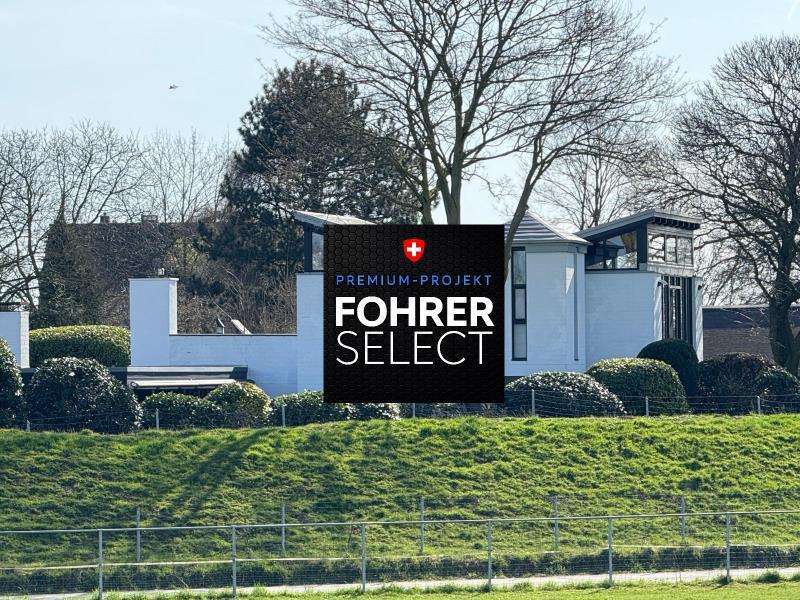 Haus zum Kaufen in Meerbusch 2.400.000 € 328 m²