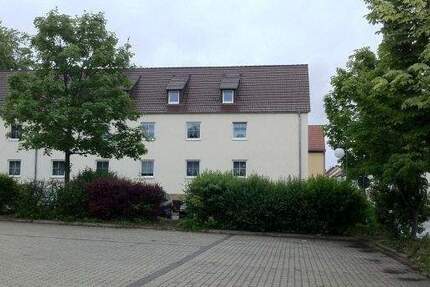 Wohnung Schkopau - 3 Zimmer, 71 m&sup2;, 130.000&euro; | Angebot:26433802