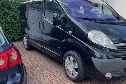 Opel Vivaro 150.000 km 16.000 € Eisenberg 67304