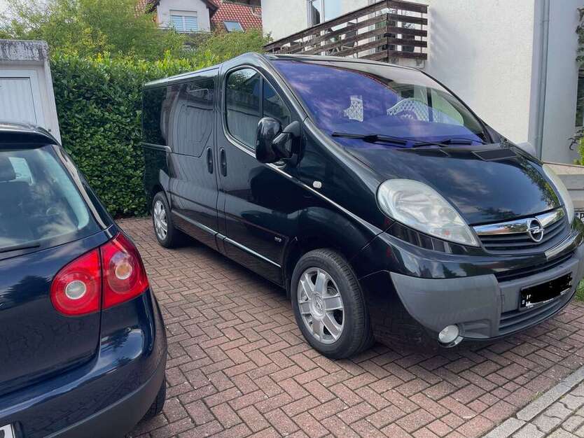 Opel Vivaro 150.000 km 16.000 € Eisenberg 67304