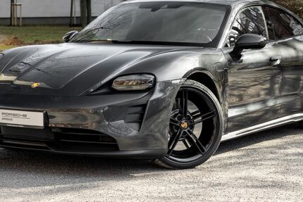 Porsche Taycan 28.211 km 79.630 &euro; Berlin 10587