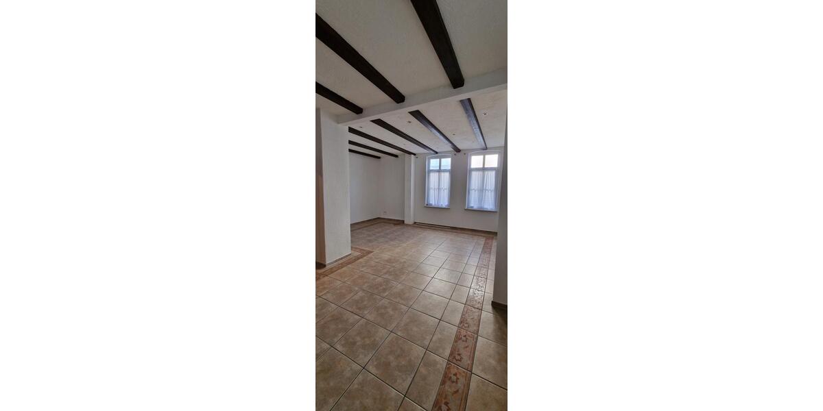 Einfamilienhaus Bremerhaven - 9 Zimmer, 180 m&sup2;, 169.000&euro; | Angebot:26990254