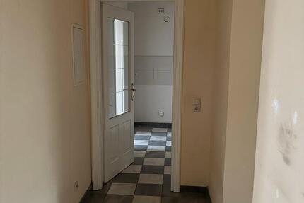 3 Raum Wohnung in bester Lage in HalleSaale 3 zimmer