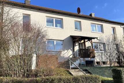 Haus Ebern - 16 Zimmer, 265 m&sup2;, 410.000&euro; | Angebot:25197917