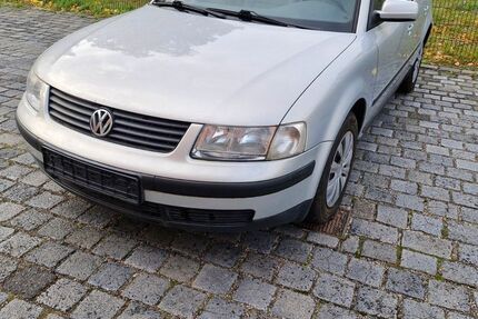 VW Passat 111.245 km 2.900 € Eilenburg 04838