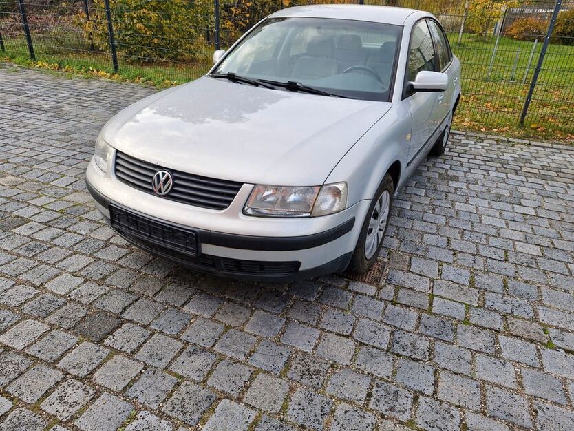 VW Passat 111.245 km 2.900 € Eilenburg 04838