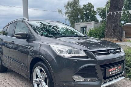 Ford Kuga 154.370 km 8.999 &euro; München OT Trudering-Riem 81825