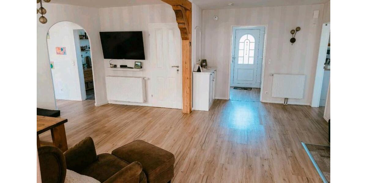 Einfamilienhaus Bispingen - 11 Zimmer, 250 m&sup2;, 589.000&euro; | Angebot:26300011