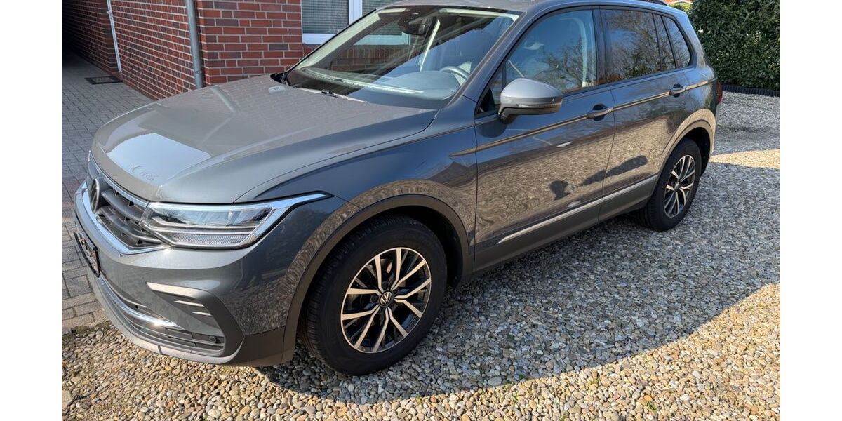 VW Tiguan 45.000 km 22.900 &euro; Essen 49632