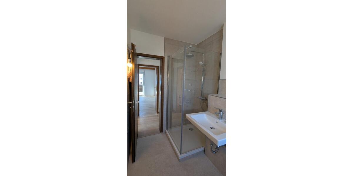 Einfamilienhaus Kelkheim (Taunus) - 8 Zimmer, 211 m&sup2;, 3.000&euro; | Angebot:26136507