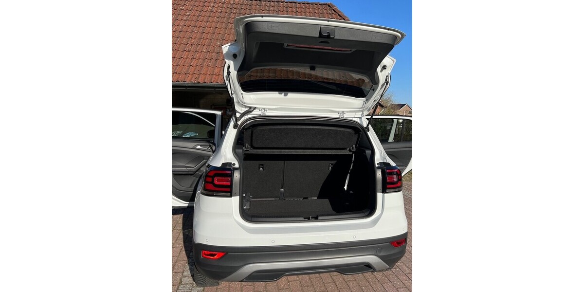 VW T-CROSS STYLE 1.5 TSI 15.500 km 27.400 &euro; Sandesneben 23898
