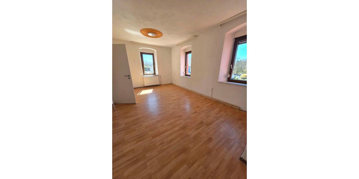 Erdgeschoßwohnung Nonnweiler - 4 Zimmer, 80 m&sup2;, 920&euro; | Angebot:26059610