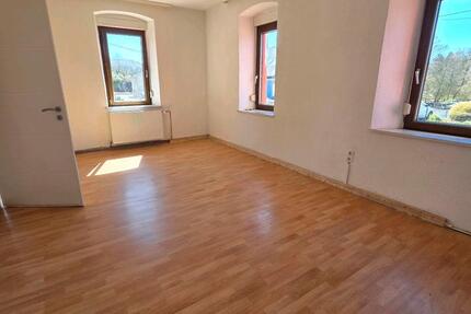 Wohnung Nonnweiler - 4 Zimmer, 80 m&sup2;, 920&euro; | Angebot:26059610