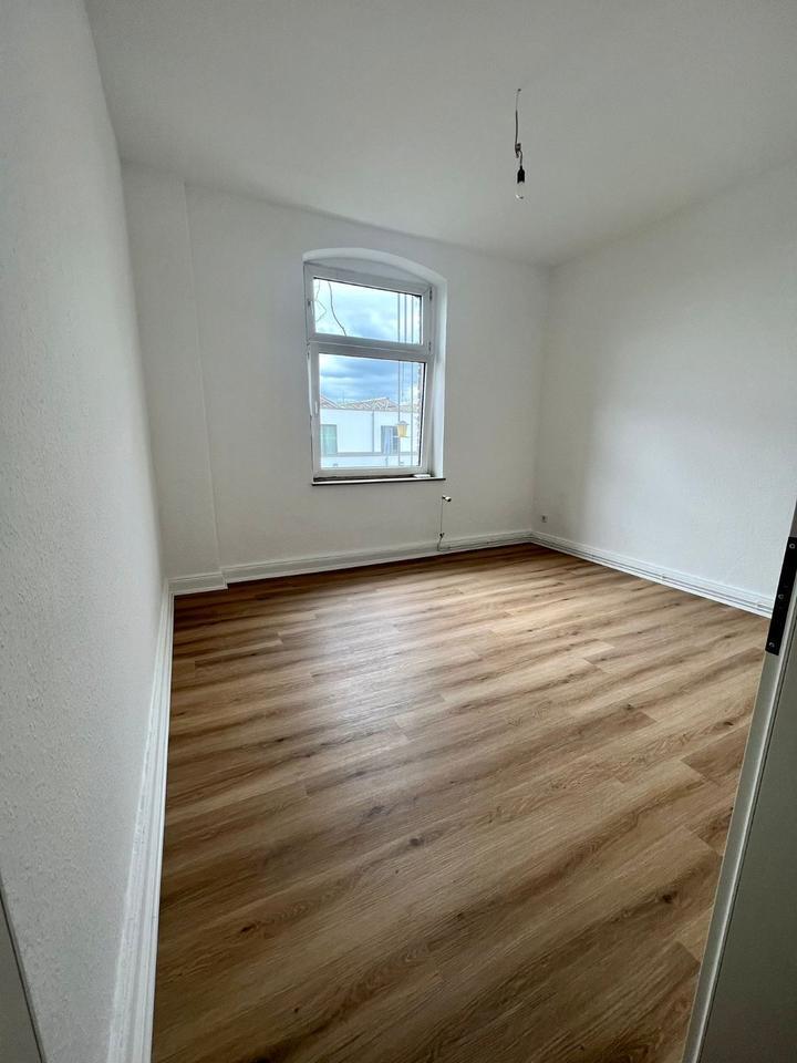 Kapitalanlage mit Stil: Sanierte & möblierte 2-Zimmer-Wohnung mit