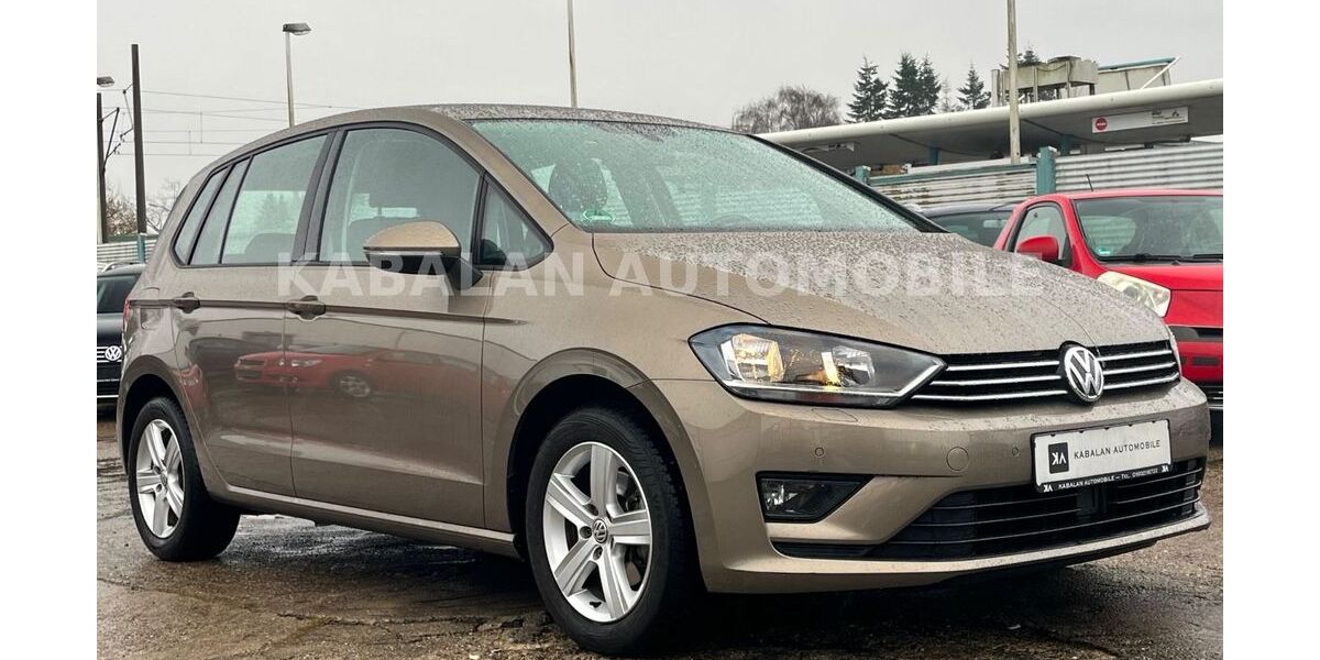 VW Golf Sportsvan 99.900 km 11.490 &euro; Neumünster 24536