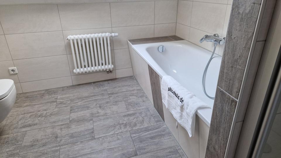 Dachgeschoßwohnung Großräschen - 2 Zimmer, 80 m&sup2;, 480&euro; | Angebot:26384475