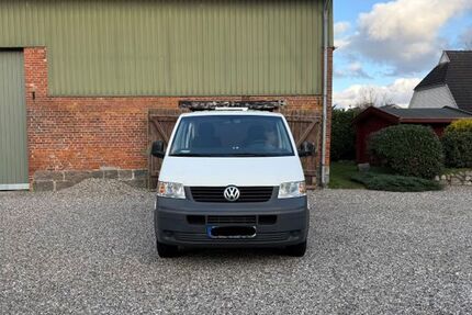 VW T5 Transporter 176.486 km 9.000 &euro; Flensburg 24937
