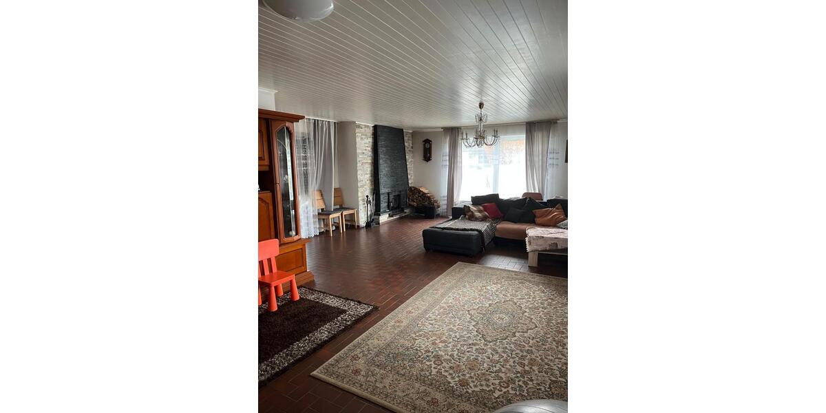 Doppelhaushälfte Schnaittach - 8 Zimmer, 270 m&sup2;, 593.000&euro; | Angebot:27137856