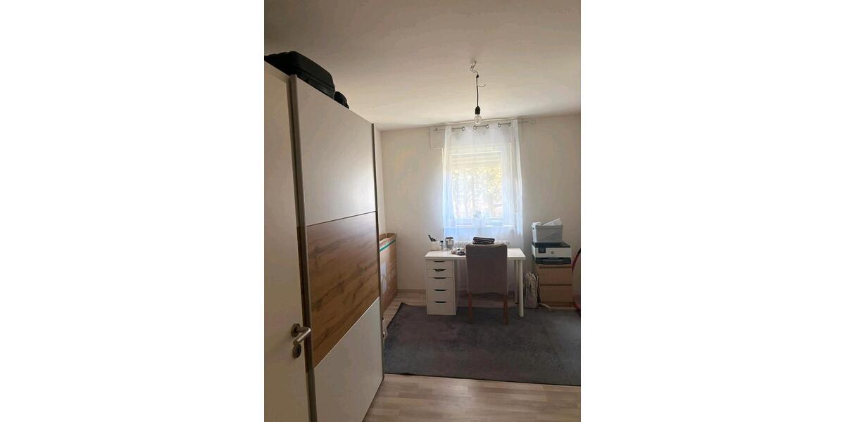 Erdgeschoßwohnung Stolberg (Rheinland) - 3 Zimmer, 69 m&sup2;, 140.000&euro; | Angebot:26765858