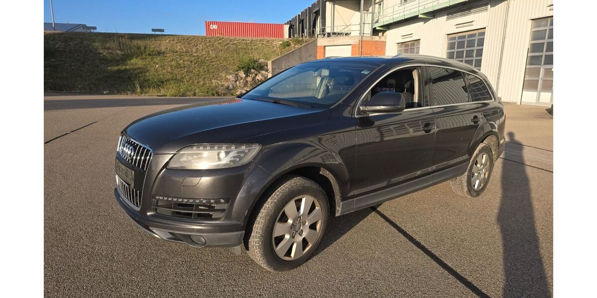 Audi Q7 230.000 km 10.800 &euro; Wassertrüdingen 91744