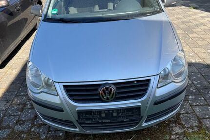 VW Polo 106.000 km 2.600 &euro; Pfullendorf 88630