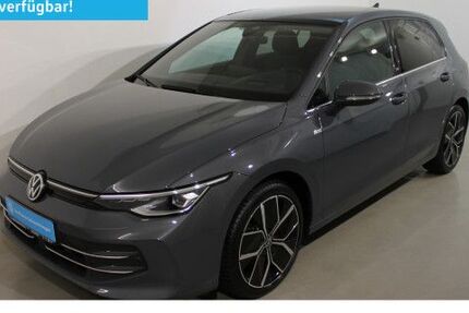 VW Golf 8.600 km 30.970 € Olching 82140