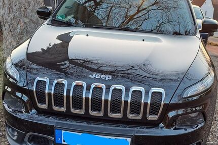 Jeep Cherokee 95.000 km 15.100 &euro; Elbingerode 38875