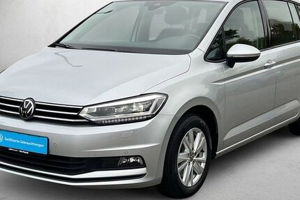 VW Touran 24.529 km 29.980 &euro; Mainz 55131