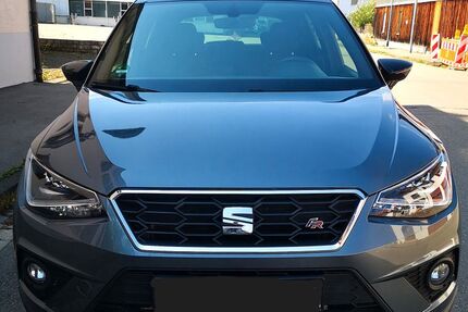 Seat Arona 111.000 km 10.890 &euro; Baden-Württemberg - Nürtingen 72622