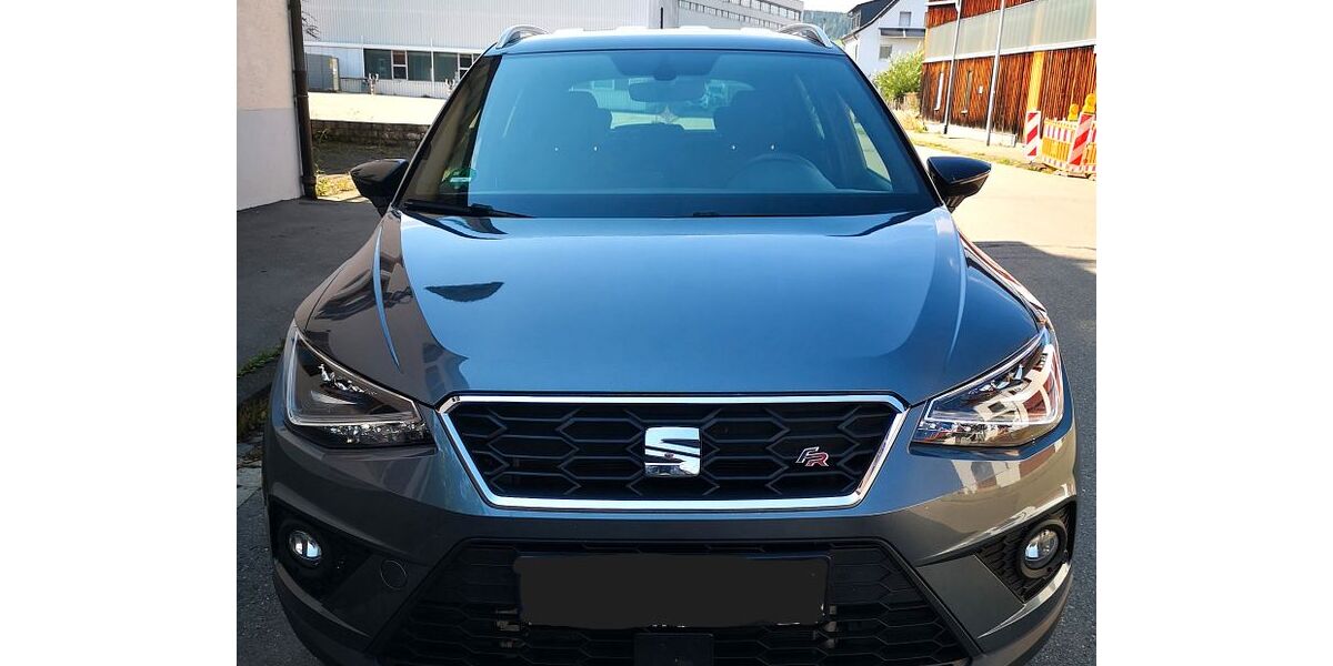 Seat Arona 111.000 km 10.990 &euro; Baden-Württemberg - Nürtingen 72622