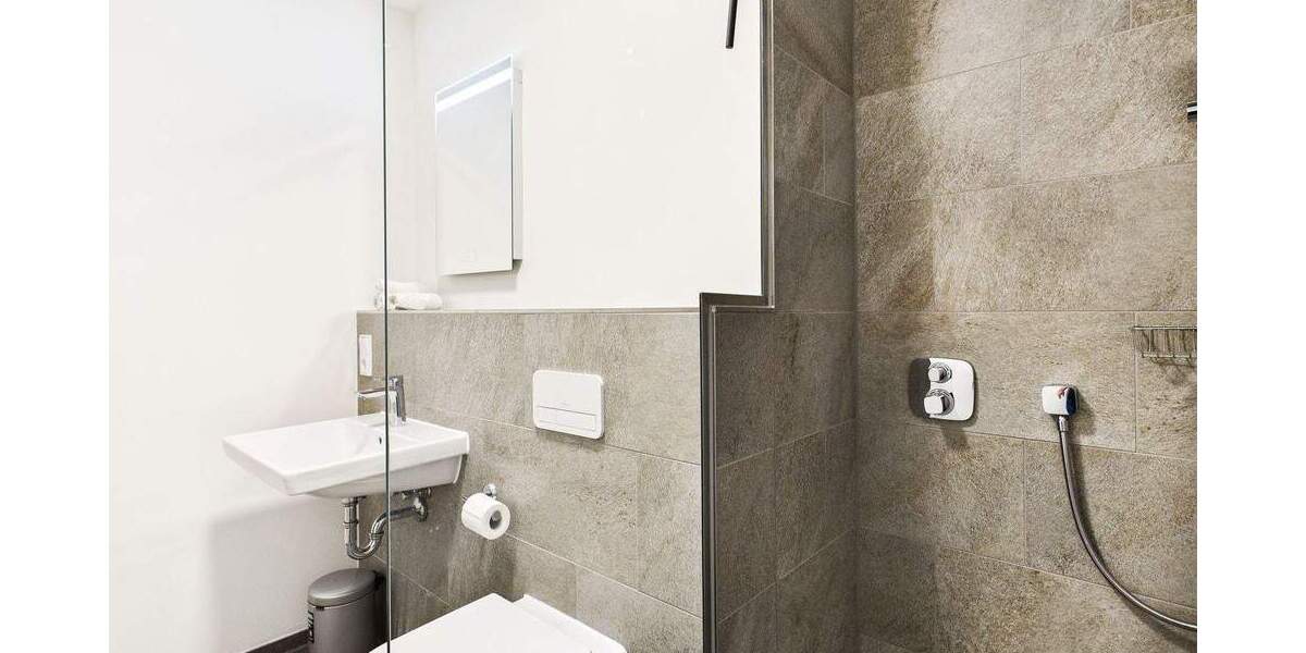 Etagenwohnung Stuttgart Feuerbach - 3 Zimmer, 94 m&sup2;, 2.020&euro; | Angebot:24683701