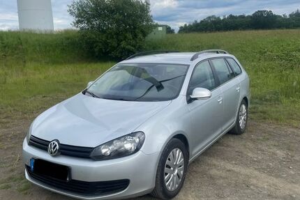 VW Golf 198.000 km 5.100 &euro; Gemünden 35329