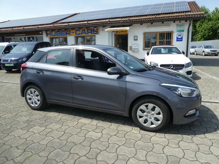 i20