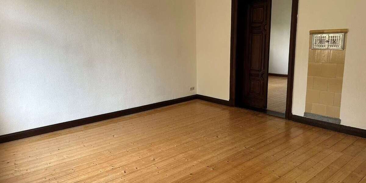 Wohnen in einer Villa - genügend Freiraum für die ganze Familie - Erdgeschoßwohnung Saalfeld/Saale Saale | Angebot:27342172