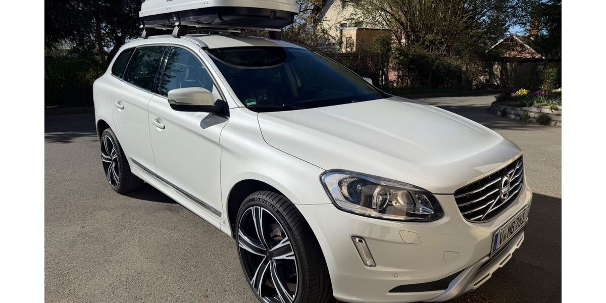 Volvo XC60 114.308 km 20.000 &euro; Coschütz 07985