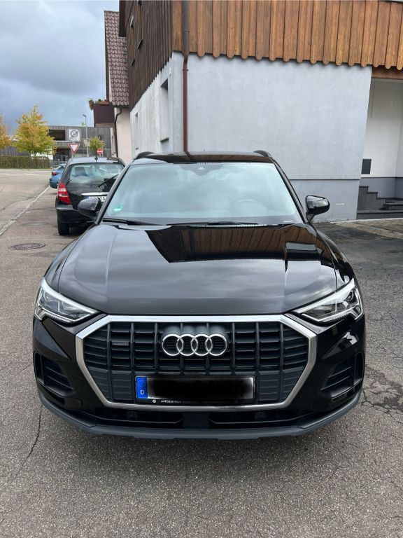 Audi Q3 75.000 km 30.300 € Sachsenheim 74343