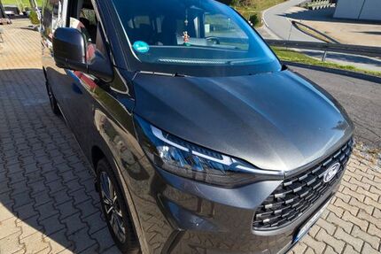 Ford Tourneo Custom 10.500 km 49.500 &euro; Perlesreut 94157
