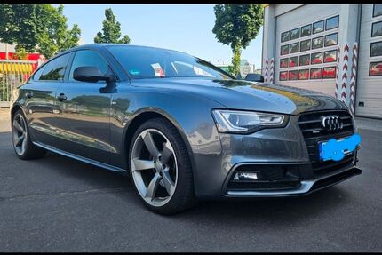 Audi A5 192.000 km 18.000 € Hamburg 21107