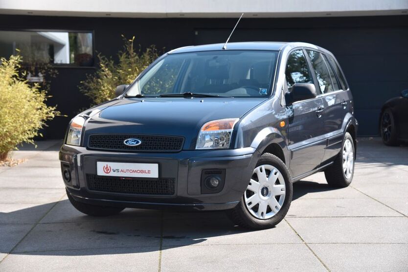 Ford Fusion 96.200 km 4.950 € Heiningen 73092