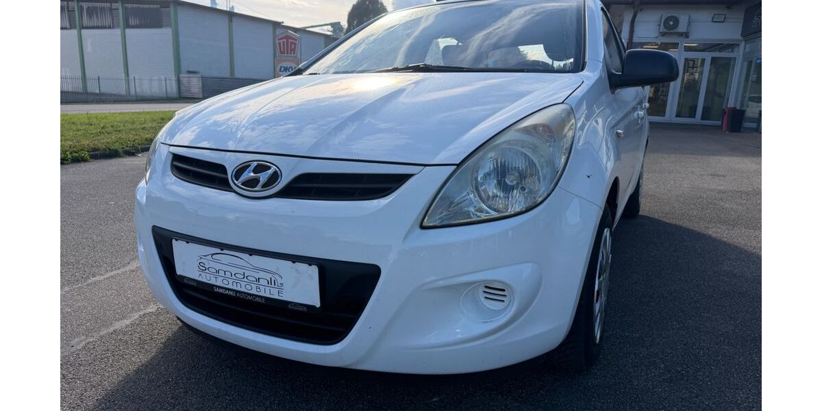 Hyundai i20 175.100 km 3.650 &euro; Oberrot 74420