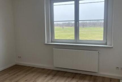 Frisch saniert und zum Einzug bereit! Schicke 2-R.-Wohnung im 1. OG + Garage in 02694 Kleinsaubernitz zu vermieten! 2 zimmer