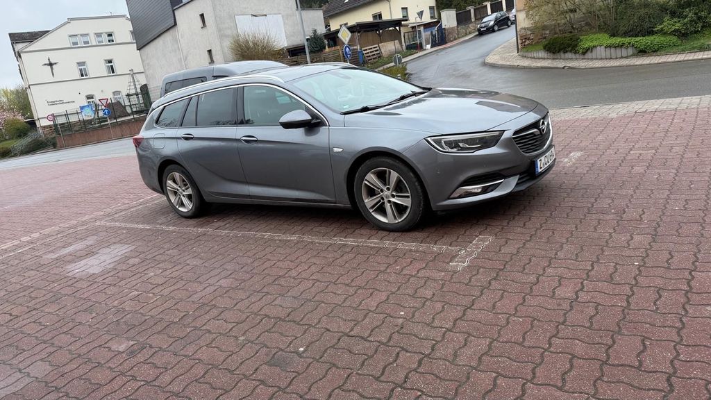 Opel Insignia 168.000 km 15.490 &euro; Crimmitschau 08451