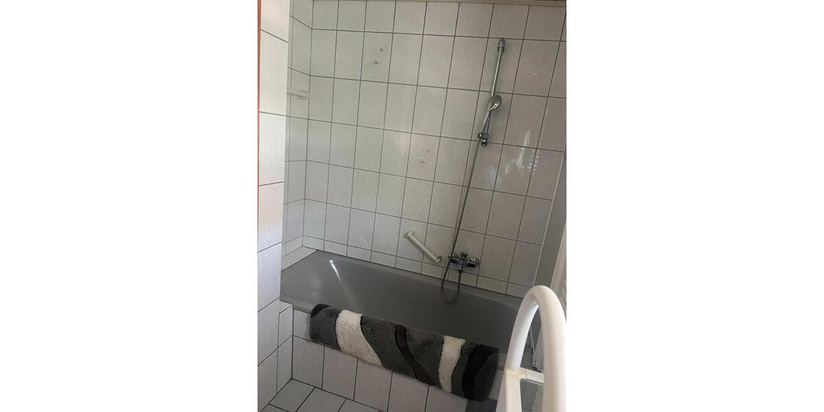 Reihenhaus Fußgönheim - 5 Zimmer, 120 m&sup2;, 1.400&euro; | Angebot:26535647