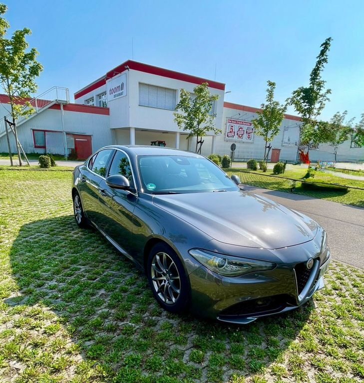 Giulia